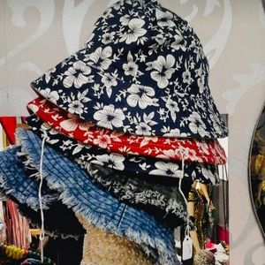 Floral Print Bucke Hat